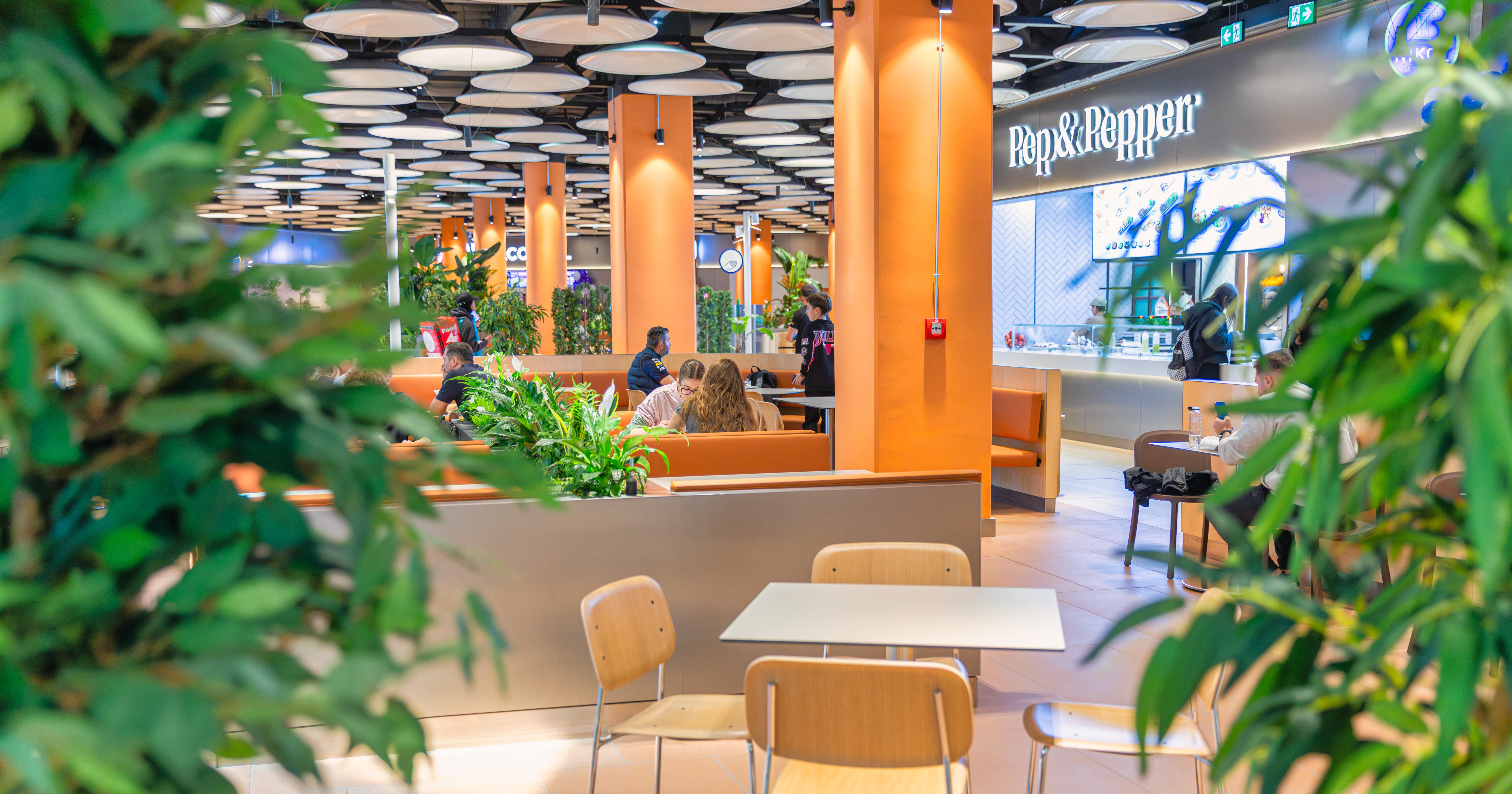 Promenada food court-39.jpg